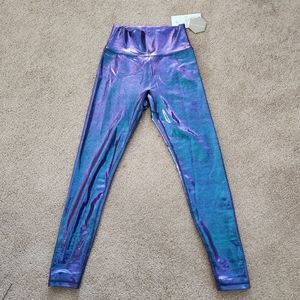Buff Bunny- Rebel Legging-Mood Ring Holographic